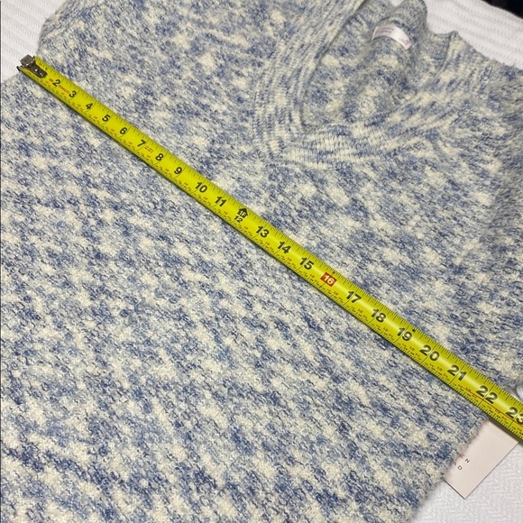 LC Lauren Conrad Sweater V-Neck Tunic Blue and Cream Knit Oversized Size Medium - Picture 9 of 10